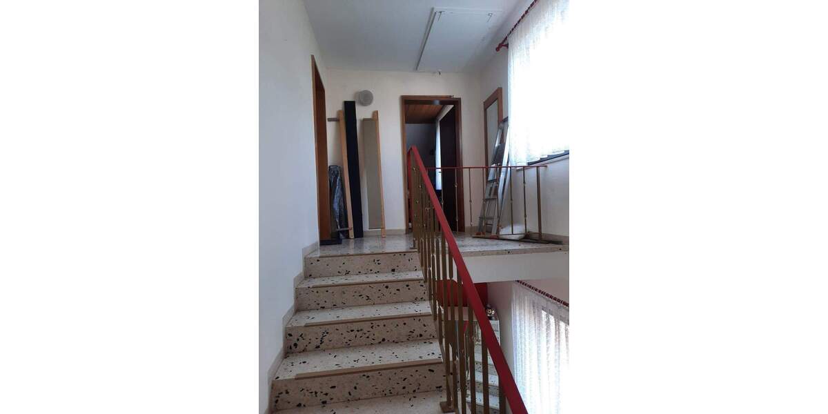 Mehrfamilienhaus, Wohnhaus Michelau i.Steigerwald Michelau - 6 Zimmer, 211 m&sup2;, 360.000&euro; | Angebot:25733230