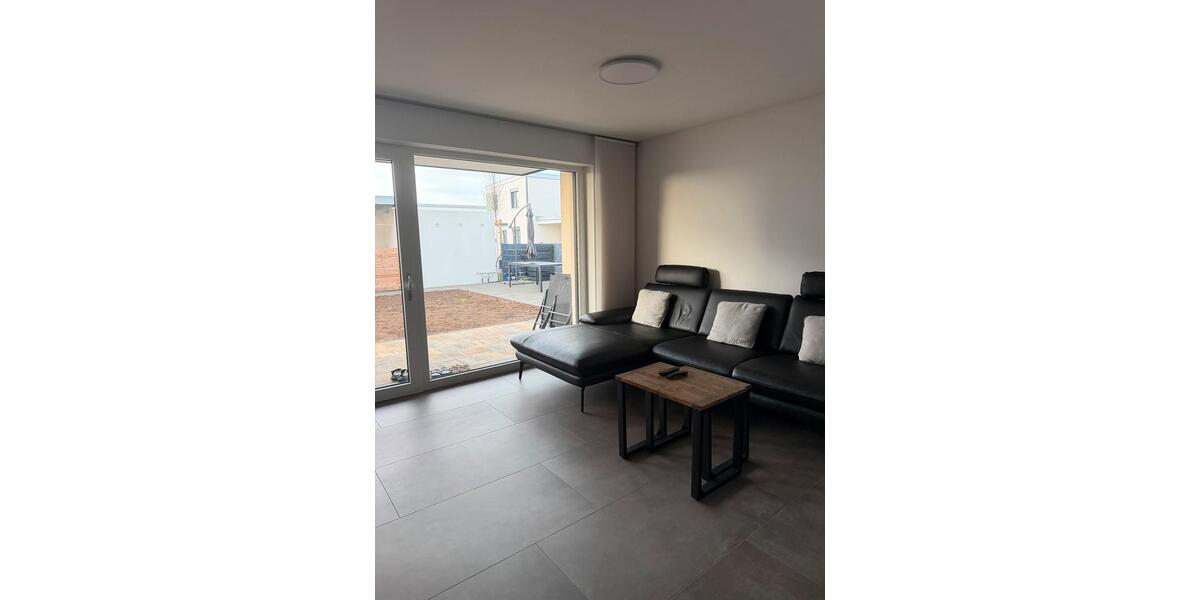 Erdgeschoßwohnung Grafenrheinfeld - 3 Zimmer, 90 m&sup2;, 520.000&euro; | Angebot:26038378