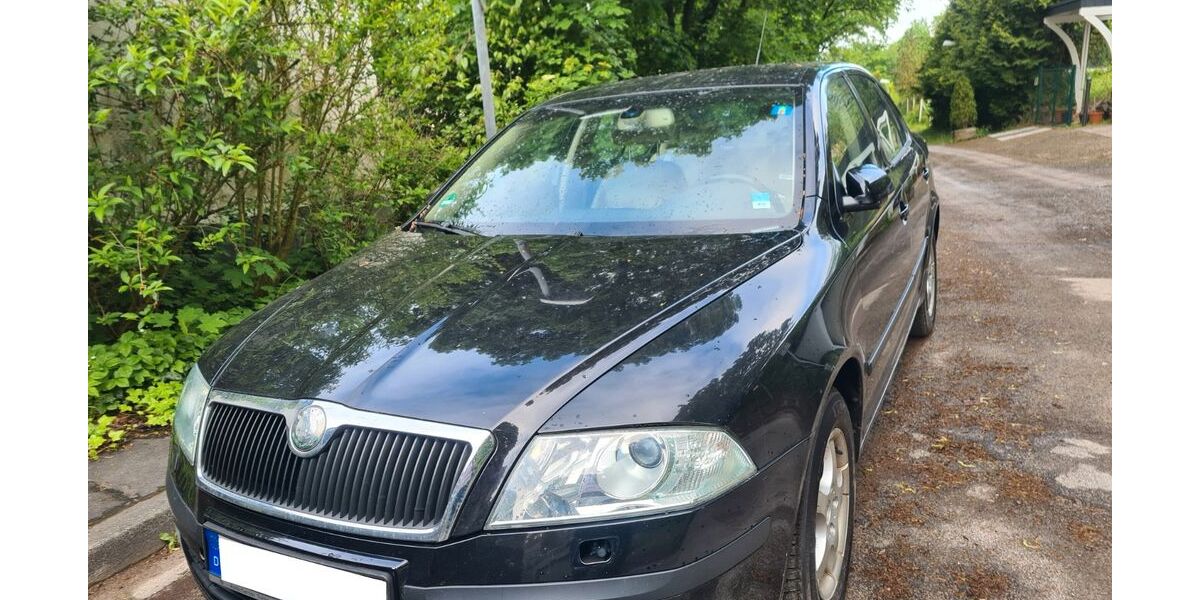 Skoda Octavia 243.280 km 3.900 &euro; Bad Kissingen 97688