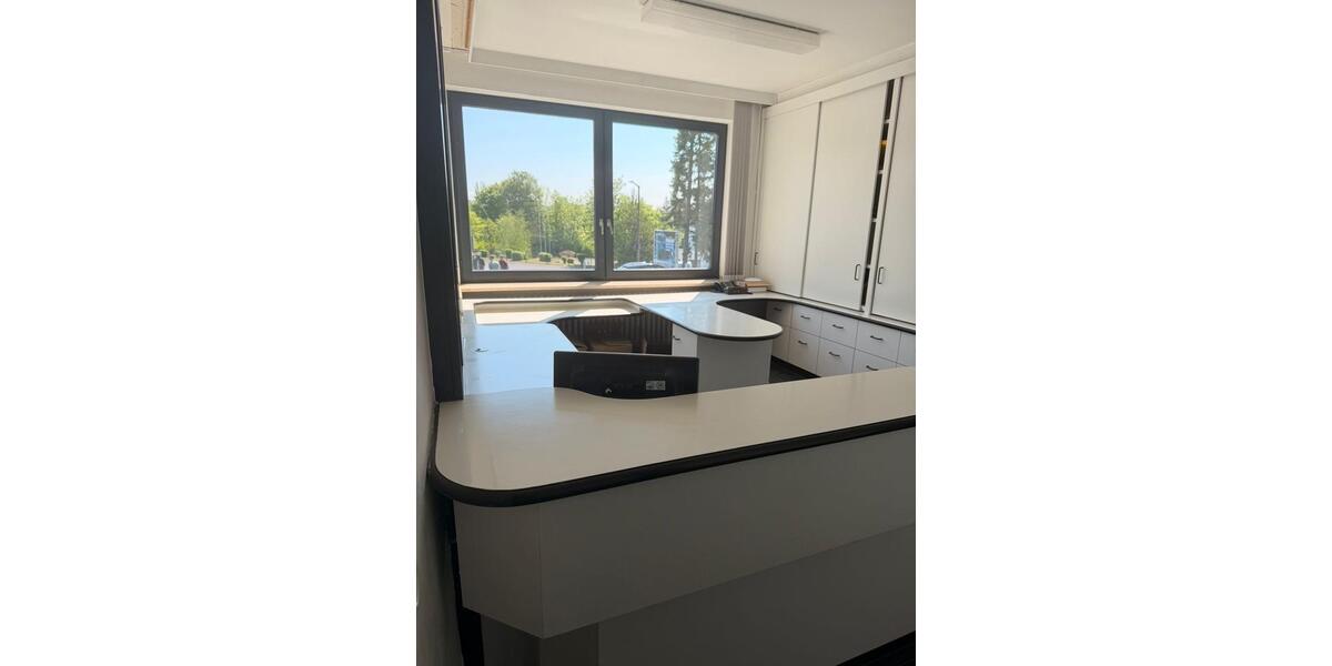 Gewerbeobjekt Estenfeld - 1.850&euro; | Angebot:26530221