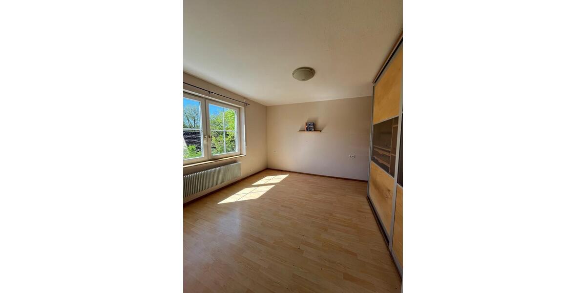 Einfamilienhaus Schweinfurt Haardt - 9 Zimmer, 182 m&sup2;, 399.000&euro; | Angebot:26517493