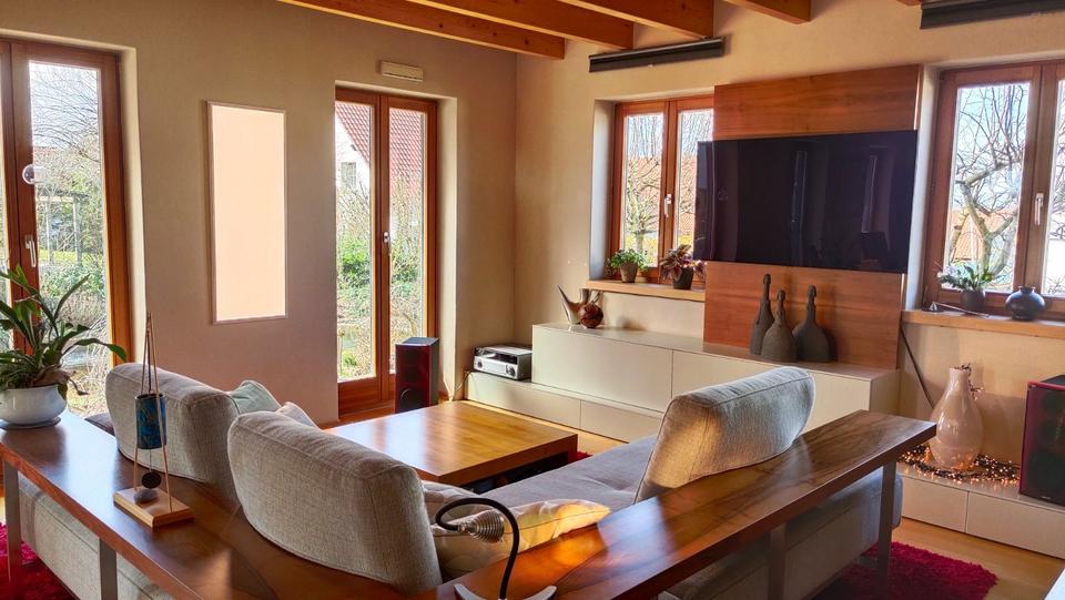 Einfamilienhaus Üchtelhausen - 5 Zimmer, 165 m&sup2;, 495.000&euro; | Angebot:25943251