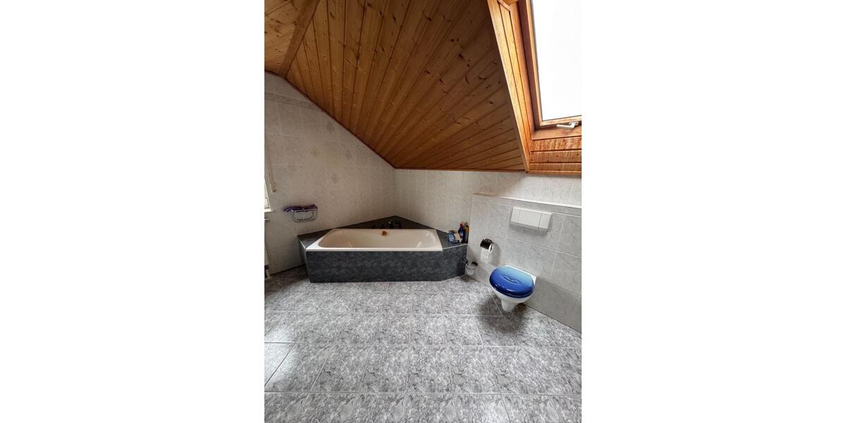 Mehrfamilienhaus, Wohnhaus Oerlenbach - 3 Zimmer, 300 m&sup2;, 340.000&euro; | Angebot:25789691