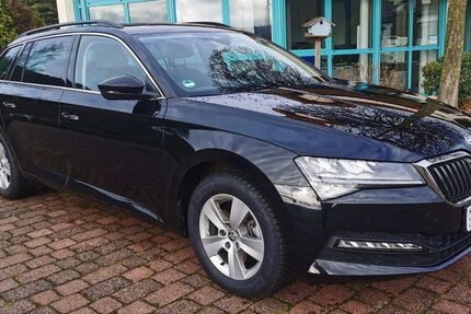 Skoda Superb 42.600 km 26.440 &euro; Grafenrheinfeld 97506
