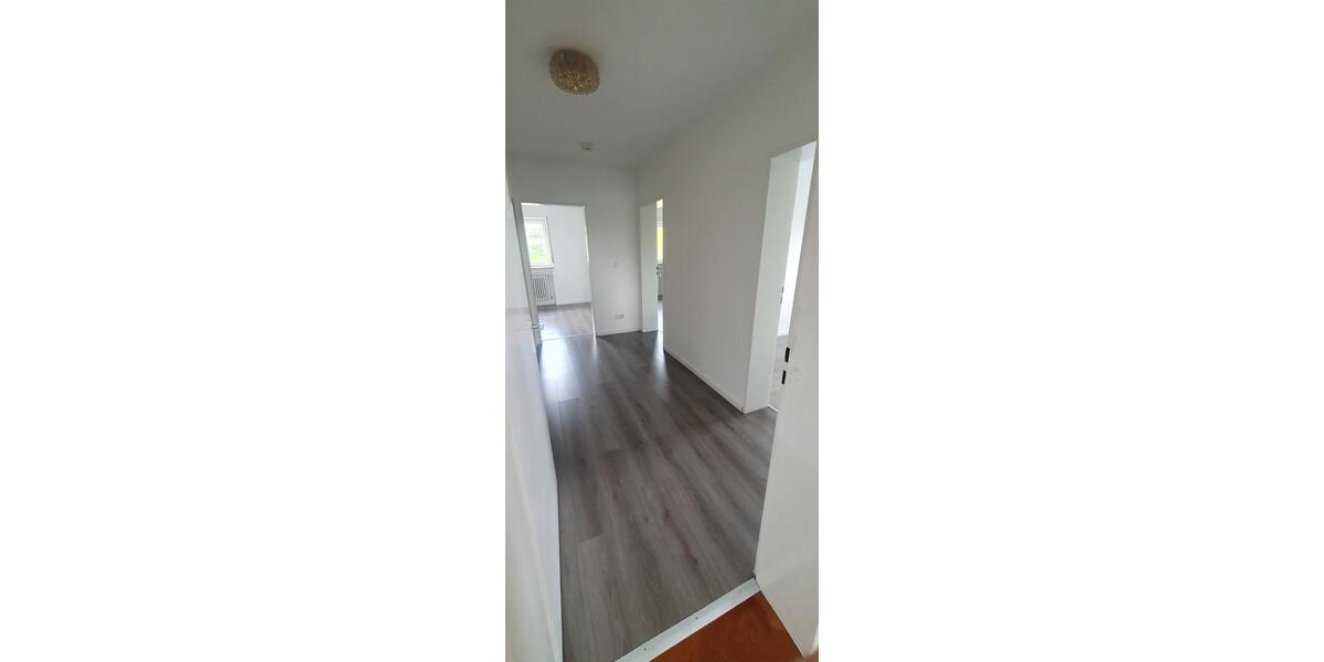 Etagenwohnung Schweinfurt Gartenstadt - 3.5 Zimmer, 91 m&sup2;, 460&euro; | Angebot:24631320