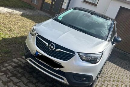 Opel Crossland (X) 89.900 km 11.299 &euro; Großbardorf 97633