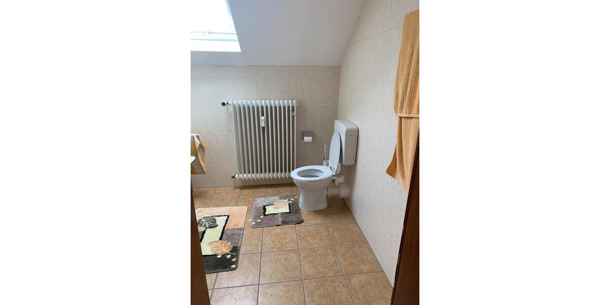 Dachgeschoßwohnung Bad Kissingen - 2 Zimmer, 65 m&sup2;, 770&euro; | Angebot:25177381