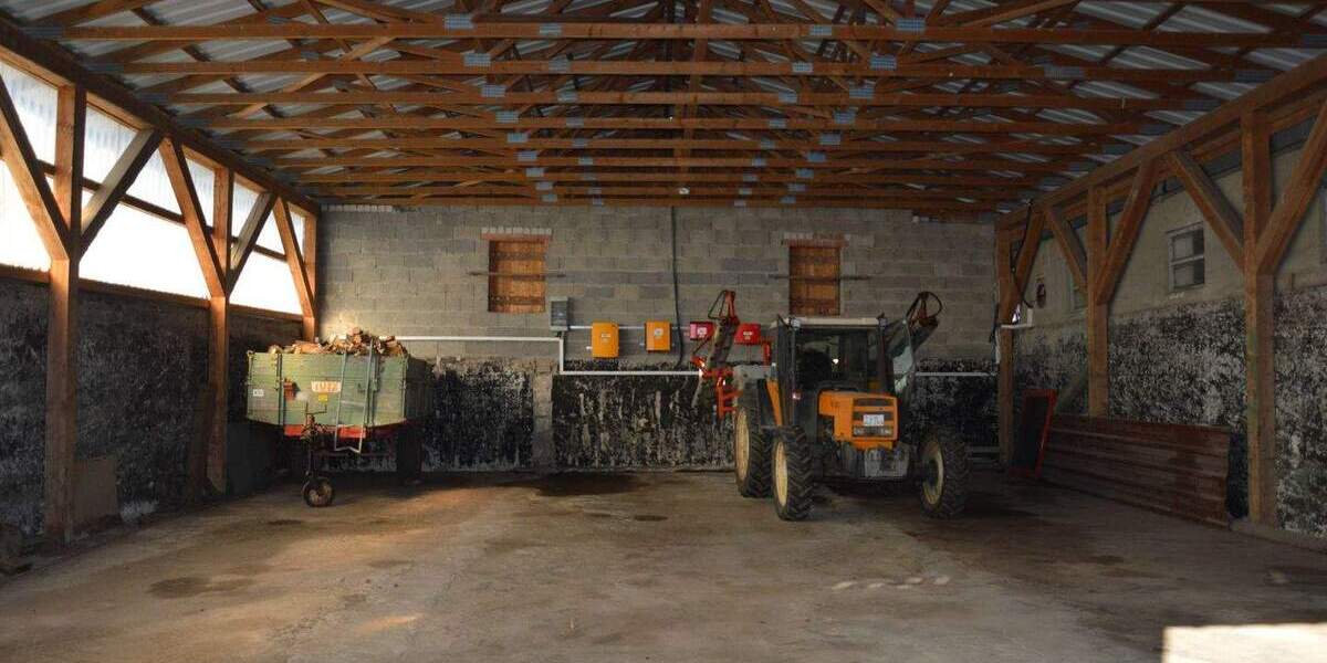 Bauernhaus, Landhaus Oberschwarzach - 1 Zimmer, 230 m&sup2;, 390.000&euro; | Angebot:25670408