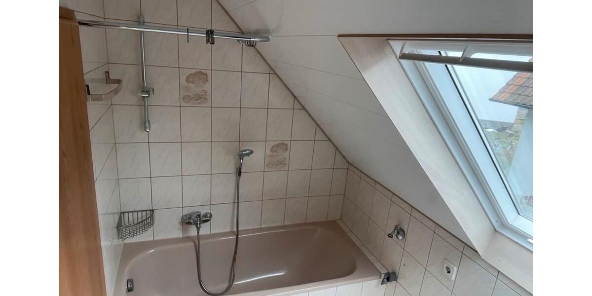 Dachgeschoßwohnung Wiesentheid - 1 Zimmer, 42 m&sup2;, 505&euro; | Angebot:26678744