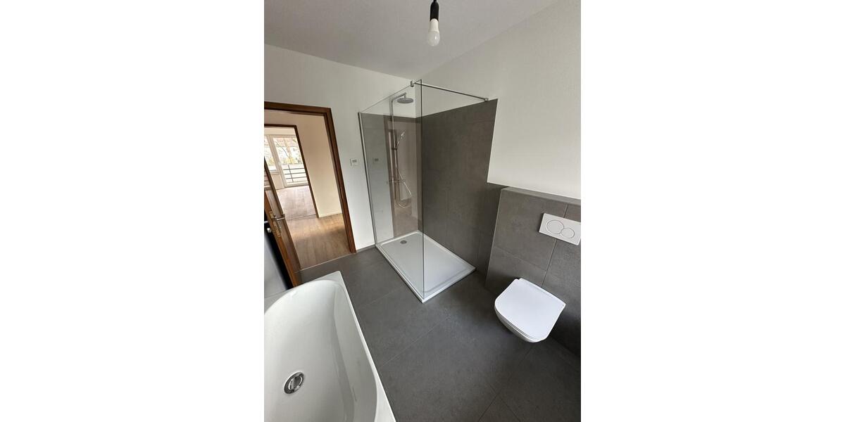 Etagenwohnung Schwebheim - 4 Zimmer, 102 m&sup2;, 1.150&euro; | Angebot:26664475