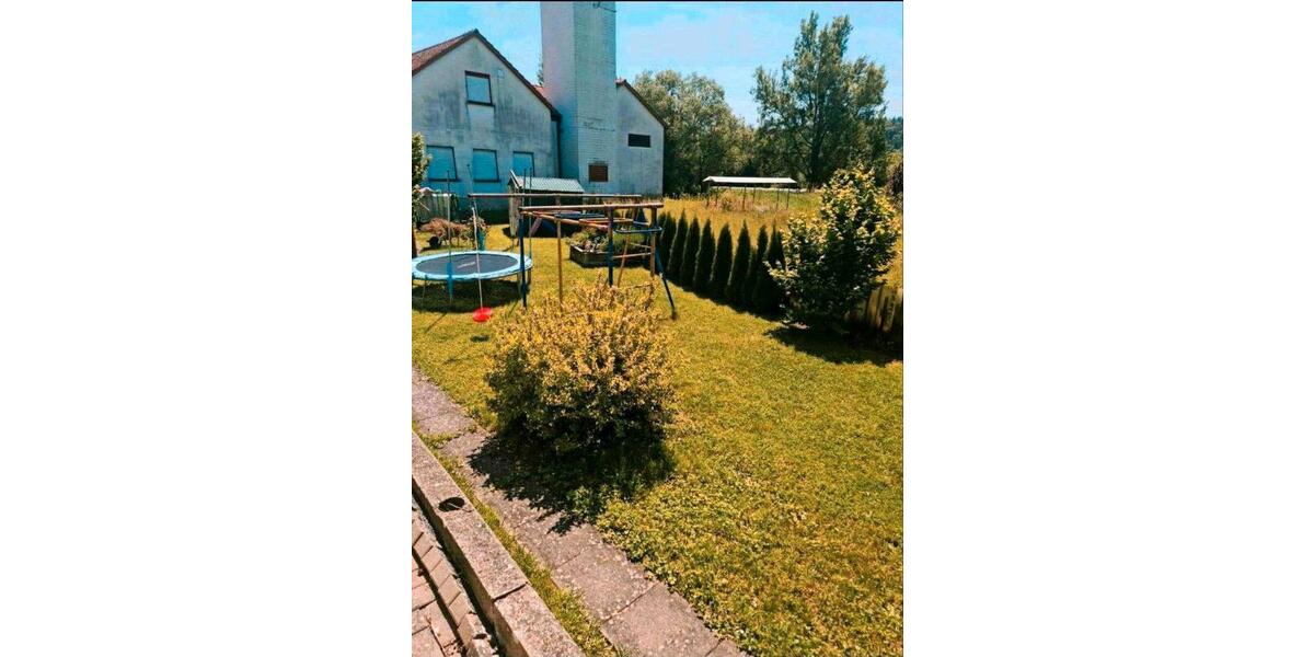 Einfamilienhaus Rauhenebrach - 8 Zimmer, 235 m&sup2;, 230.000&euro; | Angebot:26105071