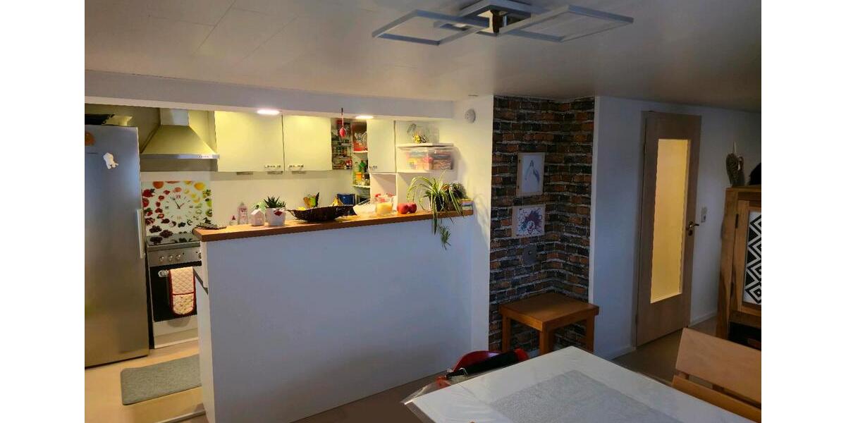 Einfamilienhaus Stadtlauringen - 5 Zimmer, 116 m&sup2;, 175.000&euro; | Angebot:25875062