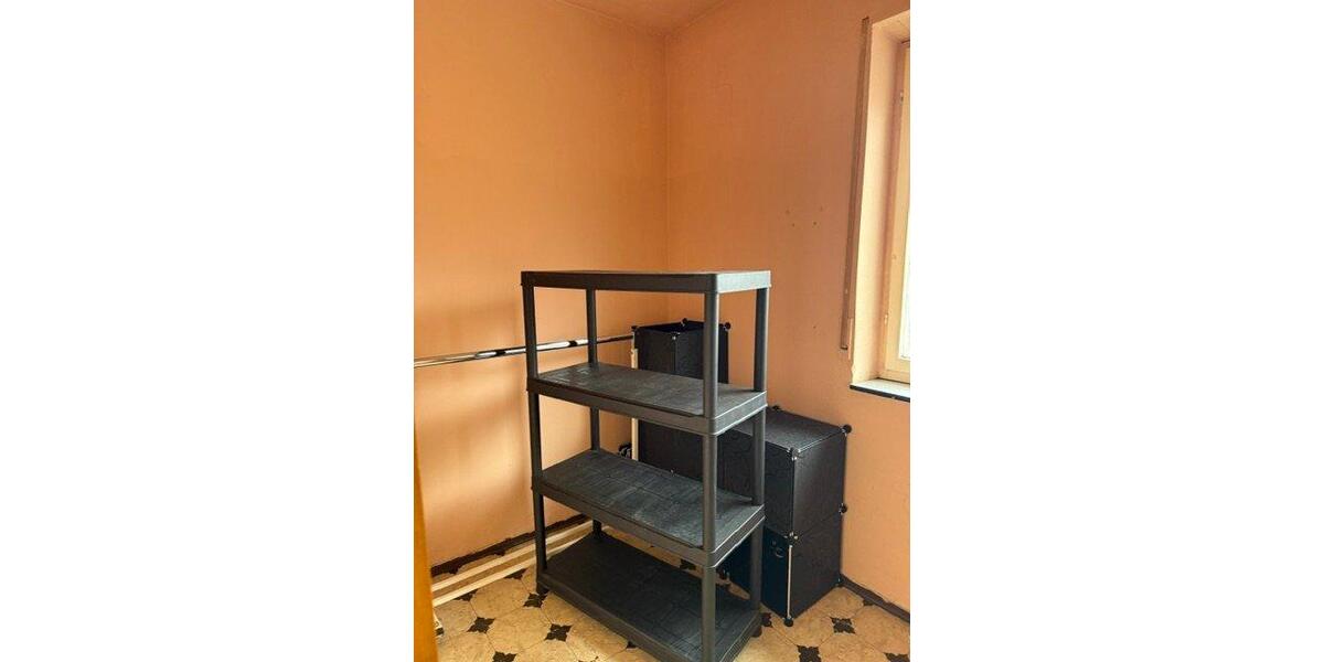 Einfamilienhaus Oberschwarzach - 5 Zimmer, 180 m&sup2;, 149.000&euro; | Angebot:26539804