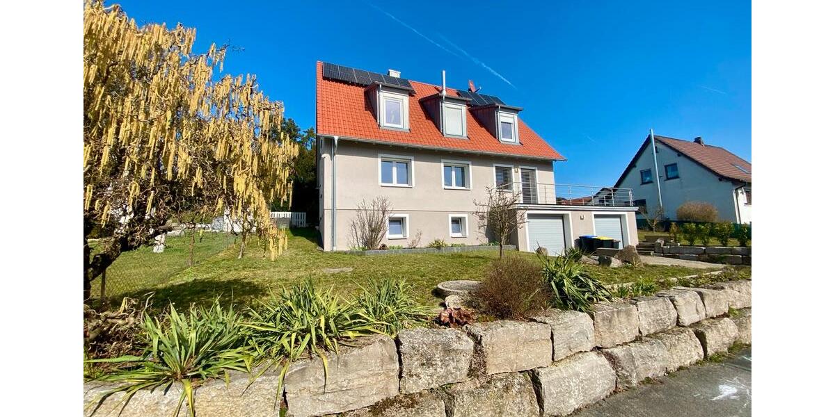 Einfamilienhaus Werneck - 5.5 Zimmer, 150 m&sup2;, 2.200&euro; | Angebot:26026458