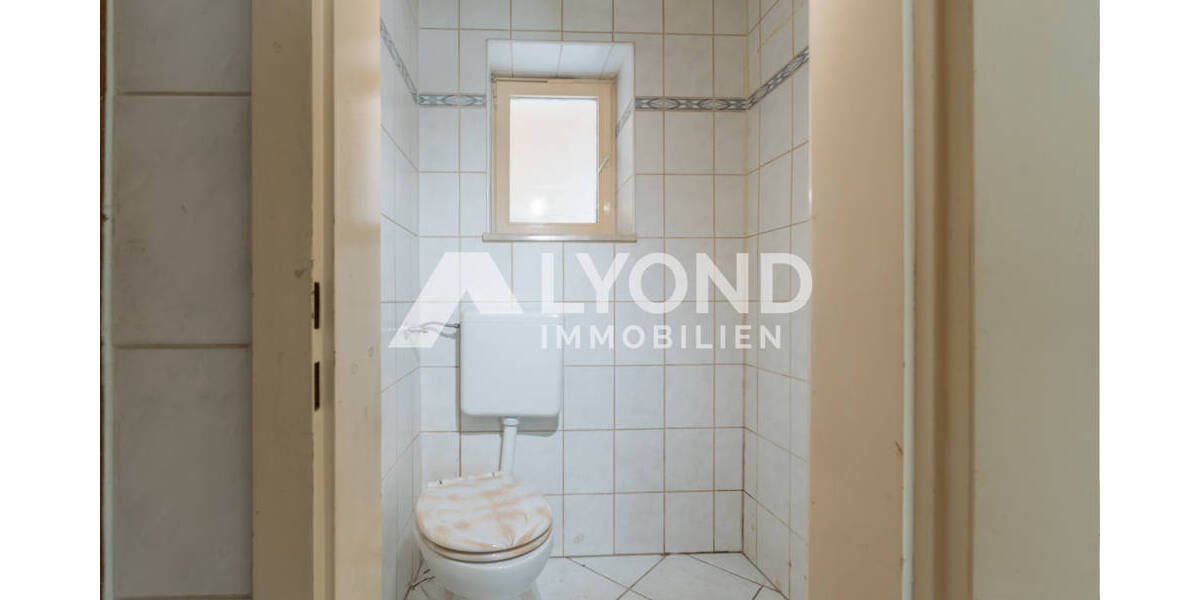 Einfamilienhaus Werneck / Vasbühl Vasbühl - 6 Zimmer, 184 m&sup2;, 190.000&euro; | Angebot:26672590