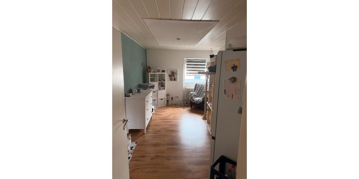 Etagenwohnung Sennfeld - 5 Zimmer, 150 m&sup2;, 1.150&euro; | Angebot:26648151