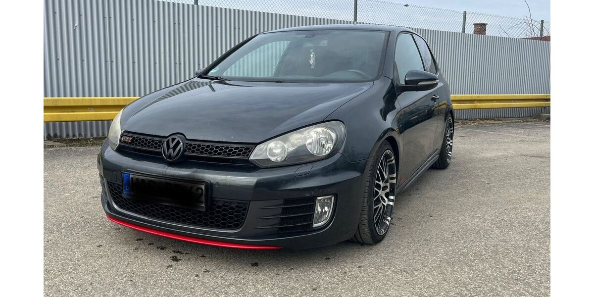 VW Golf 162.000 km 8.499 &euro; Wonfurt 97539