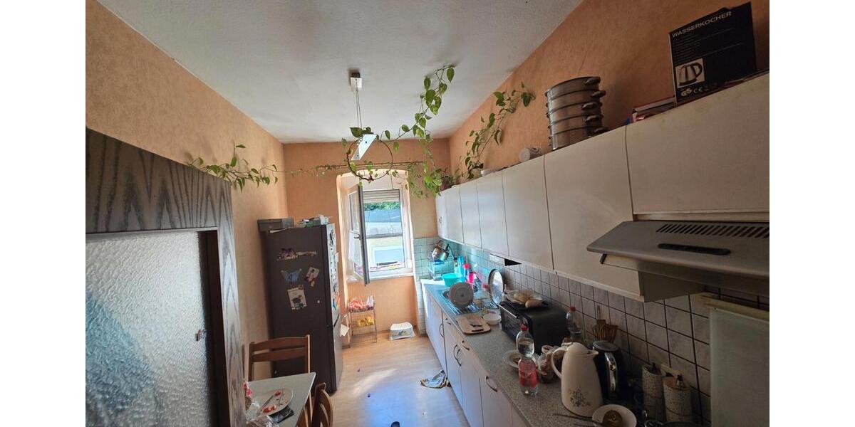 Etagenwohnung Schweinfurt Bellevue - 3 Zimmer, 90 m&sup2;, 175.000&euro; | Angebot:26940347