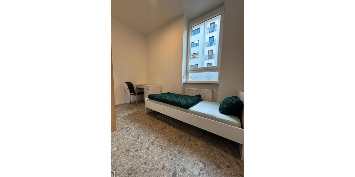 Erdgeschoßwohnung Schweinfurt Gartenstadt - 1 Zimmer, 11 m&sup2;, 420&euro; | Angebot:26312151