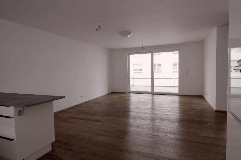 Etagenwohnung Schweinfurt Innenstadt - 4 Zimmer, 111 m&sup2;, 1.250&euro; | Angebot:26106644