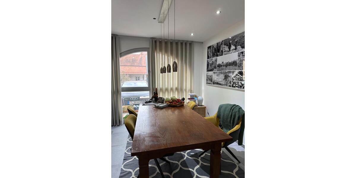 Erdgeschoßwohnung Volkach - 3 Zimmer, 82 m&sup2;, 951&euro; | Angebot:24817909