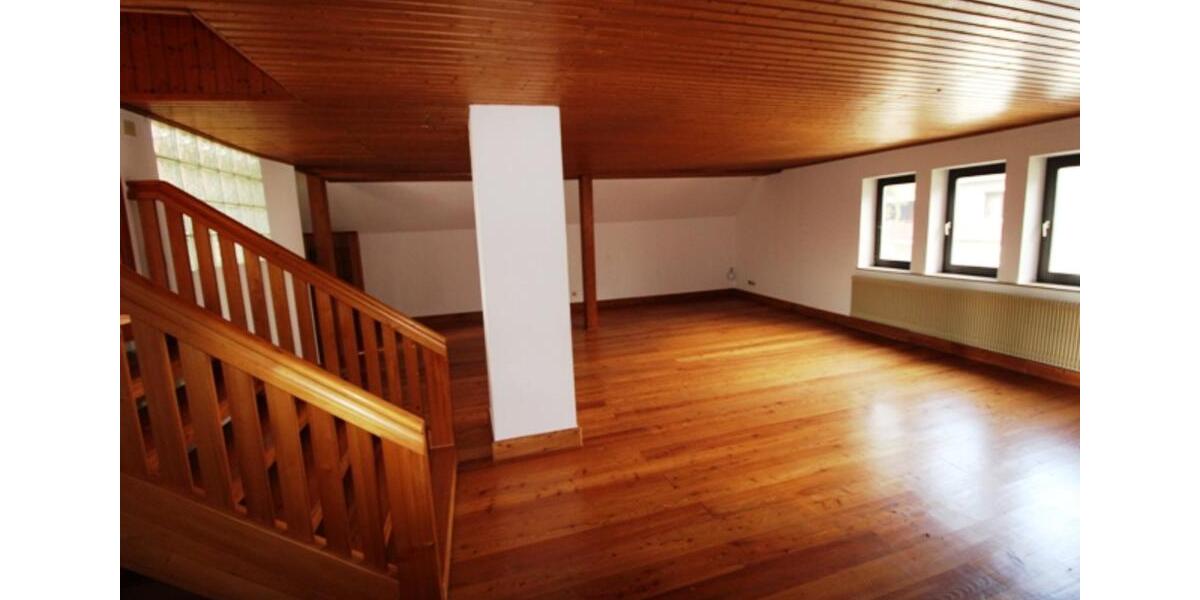 Etagenwohnung Königsberg in Bayern - 3 Zimmer, 170 m&sup2;, 1.340&euro; | Angebot:25378286