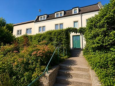 HISTORISCHER CHARME MIT VIEL POTENZIAL - Einfamilienhaus Schweinfurt Haardt | Angebot:27013422