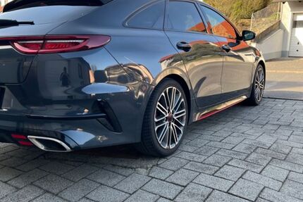 Kia pro ceed / ProCeed 87.800 km 20.650 &euro; Dittelbrunn 97456