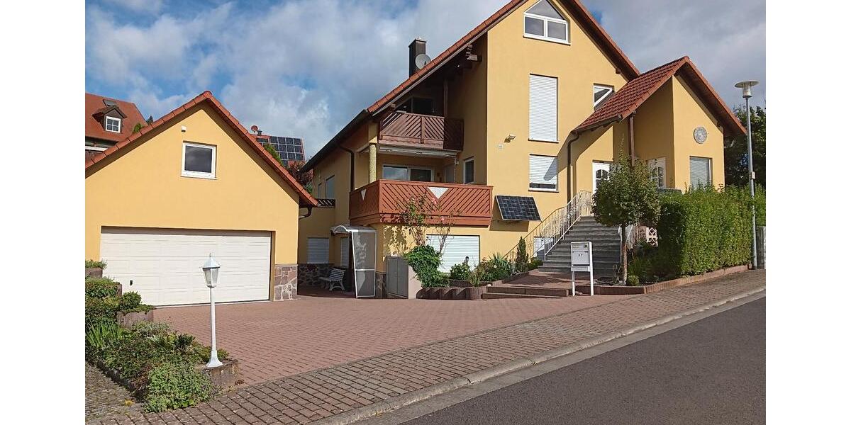 Einfamilienhaus Waigolshausen - 11 Zimmer, 258 m&sup2;, 790.000&euro; | Angebot:24109825