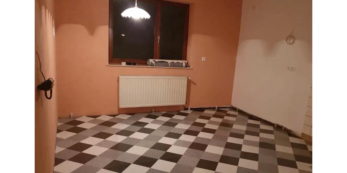 Etagenwohnung Riedbach - 6 Zimmer, 150 m&sup2;, 1.200&euro; | Angebot:24978605