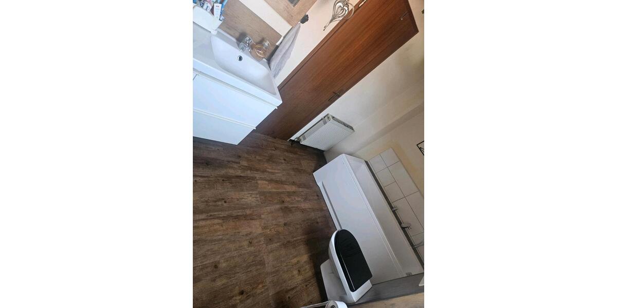 Mehrfamilienhaus, Wohnhaus Bundorf - 9 Zimmer, 250 m&sup2;, 250.000&euro; | Angebot:25891847