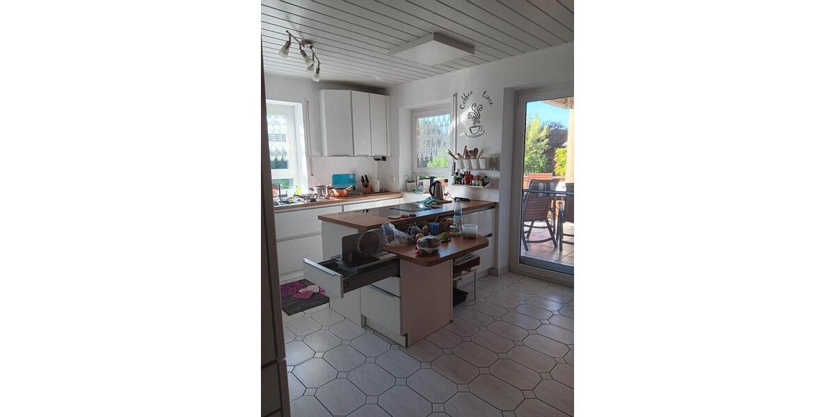 Einfamilienhaus Waigolshausen - 11 Zimmer, 258 m&sup2;, 790.000&euro; | Angebot:24109825