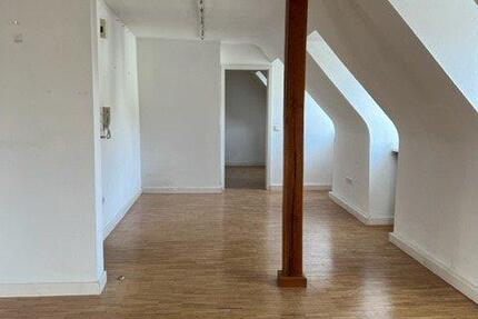 Wohnung Schweinfurt Gartenstadt - 4 Zimmer, 115 m&sup2;, 995&euro; | Angebot:27576754