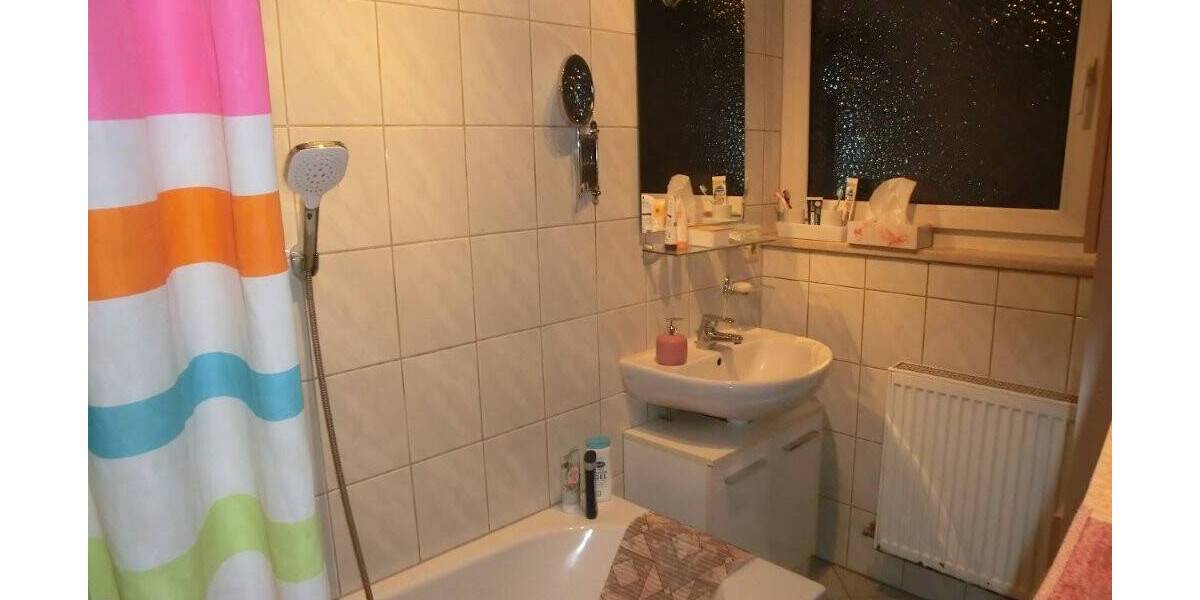 Etagenwohnung Schweinfurt Musikerviertel und amerik. Siedlung - 3 Zimmer, 80 m&sup2;, 149.000&euro; | Angebot:26154504
