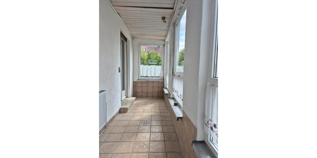 Einfamilienhaus Gerolzhofen - 5 Zimmer, 123 m&sup2;, 250.000&euro; | Angebot:25917862