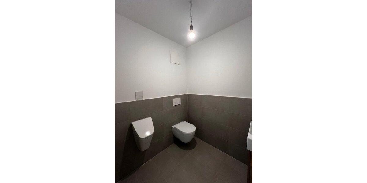 Erdgeschoßwohnung Schweinfurt Bellevue - 4 Zimmer, 103 m&sup2;, 1.395&euro; | Angebot:26661519