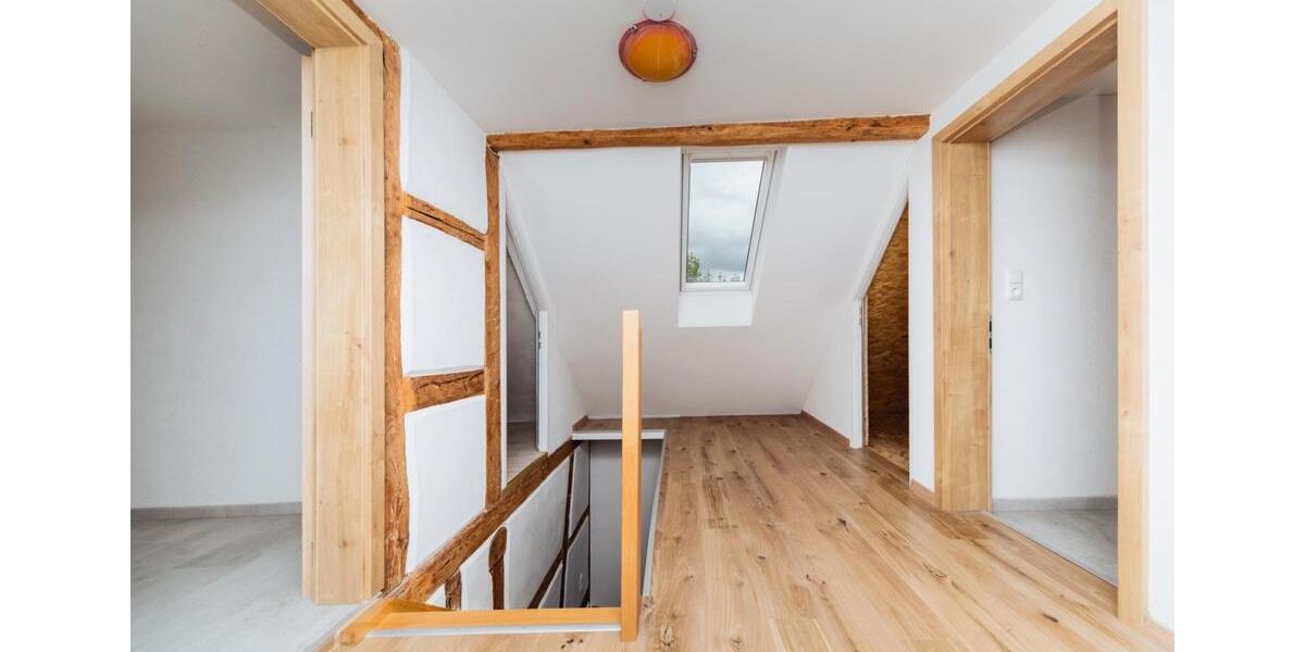 Einfamilienhaus Hohenroth - 6 Zimmer, 100 m&sup2;, 299.000&euro; | Angebot:26885769
