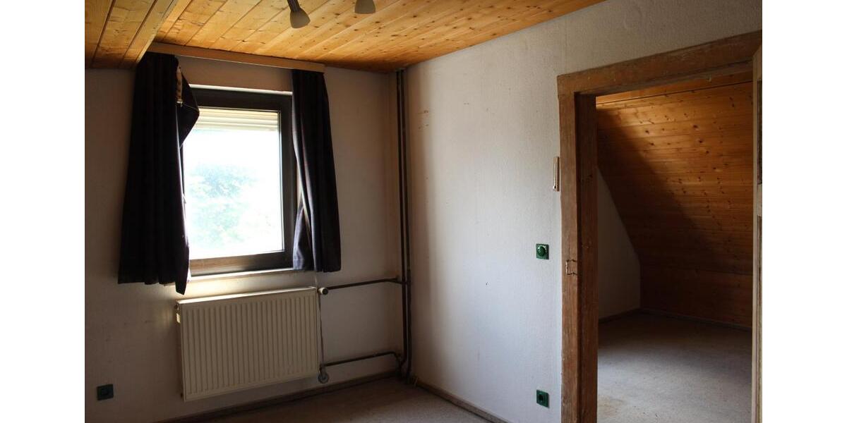 Einfamilienhaus Oerlenbach - 7.5 Zimmer, 165 m&sup2;, 269.000&euro; | Angebot:26837887