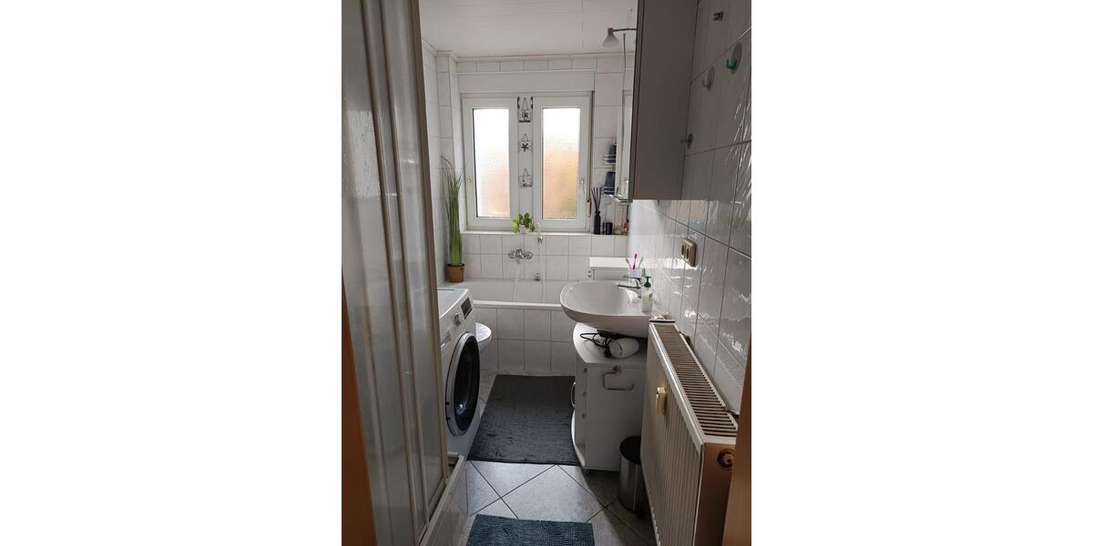 Hochparterre Hofheim in Unterfranken - 3 Zimmer, 65 m&sup2;, 600&euro; | Angebot:25382347