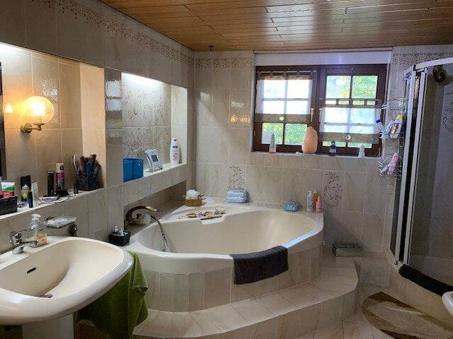 Etagenwohnung Haßfurt - 3 Zimmer, 100 m&sup2;, 800&euro; | Angebot:26930488