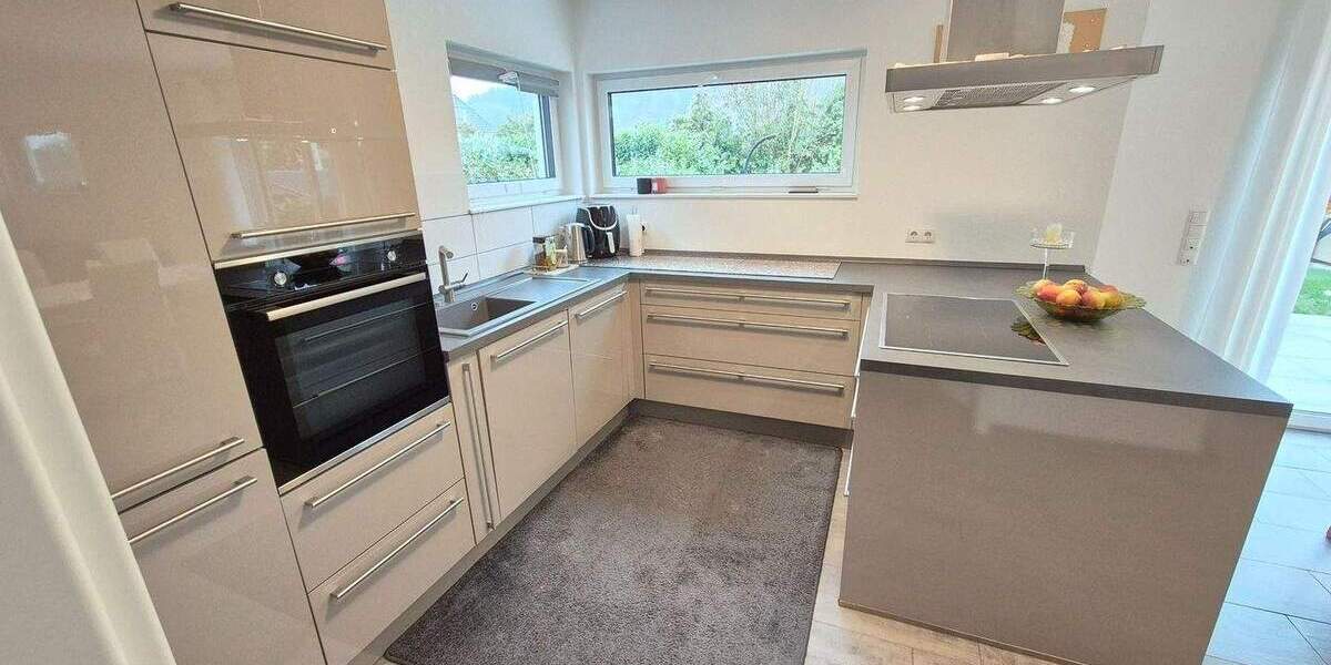 Einfamilienhaus Bad Kissingen - 6 Zimmer, 155 m&sup2;, 620.000&euro; | Angebot:25664868