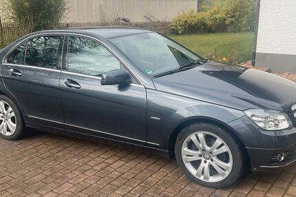 Mercedes-Benz C 180 66.200 km 10.900 &euro; Üchtelhausen 97532