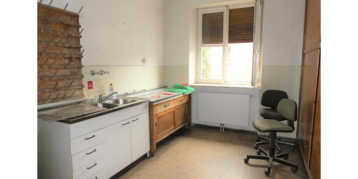 Gewerbeobjekt Schweinfurt Gartenstadt - 2.095&euro; | Angebot:9630770