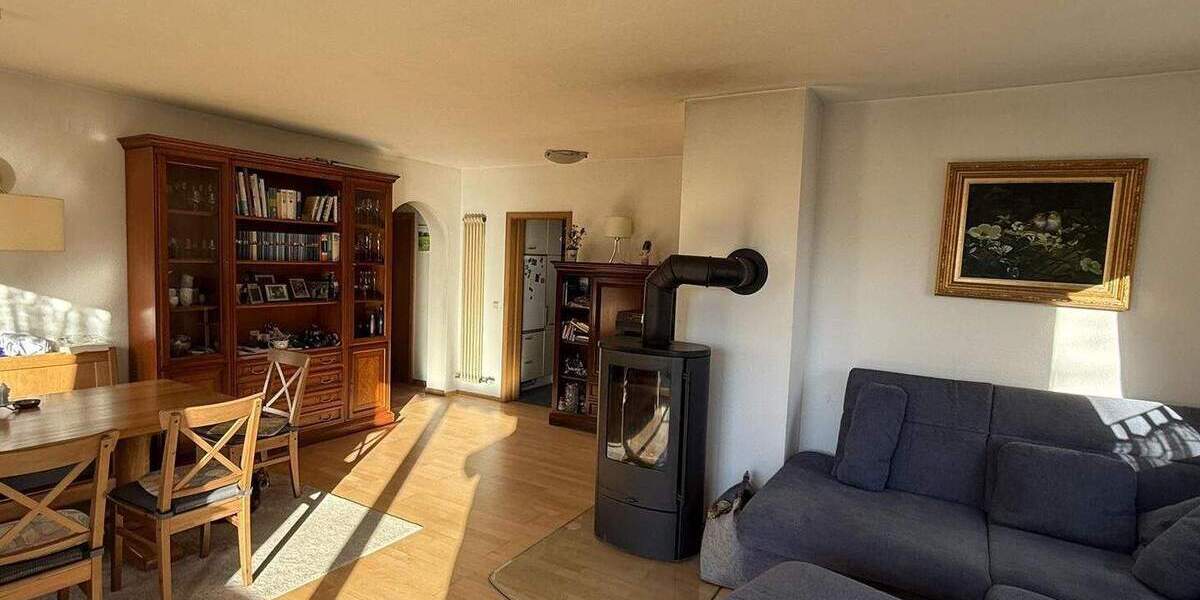 Mehrfamilienhaus, Wohnhaus Dettelbach Bibergau - 7 Zimmer, 187 m&sup2;, 750.000&euro; | Angebot:25682720