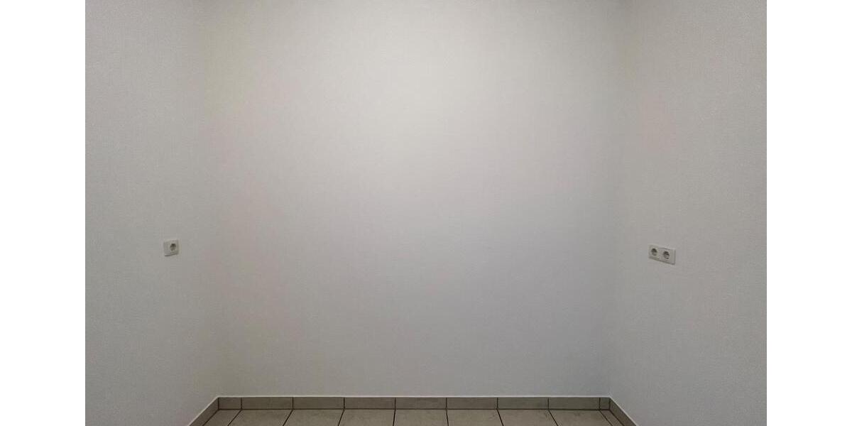 Doppelhaushälfte Werneck - 5.5 Zimmer, 150 m&sup2;, 1.500&euro; | Angebot:25239384