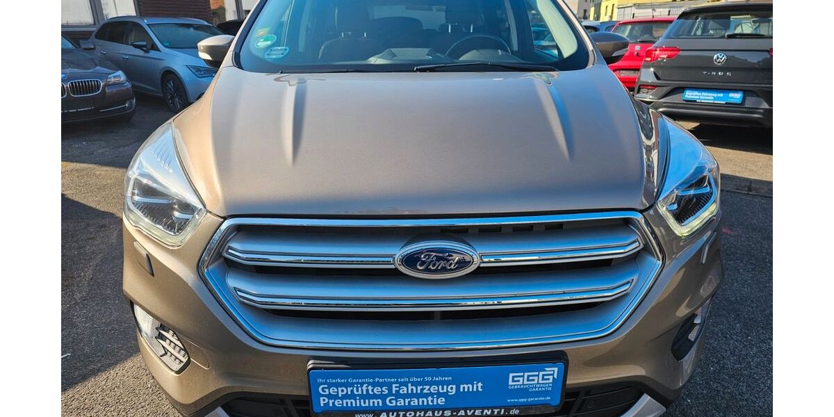 Ford Kuga 54.000 km 17.499 &euro; Knetzgau 97478
