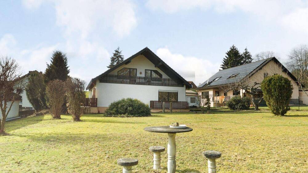 Einfamilienhaus Oberthulba Frankenbrunn - 7 Zimmer, 181 m&sup2;, 240.000&euro; | Angebot:26160816