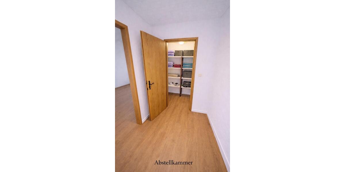 Etagenwohnung Schweinfurt Bellevue - 3 Zimmer, 80 m&sup2;, 800&euro; | Angebot:25317850