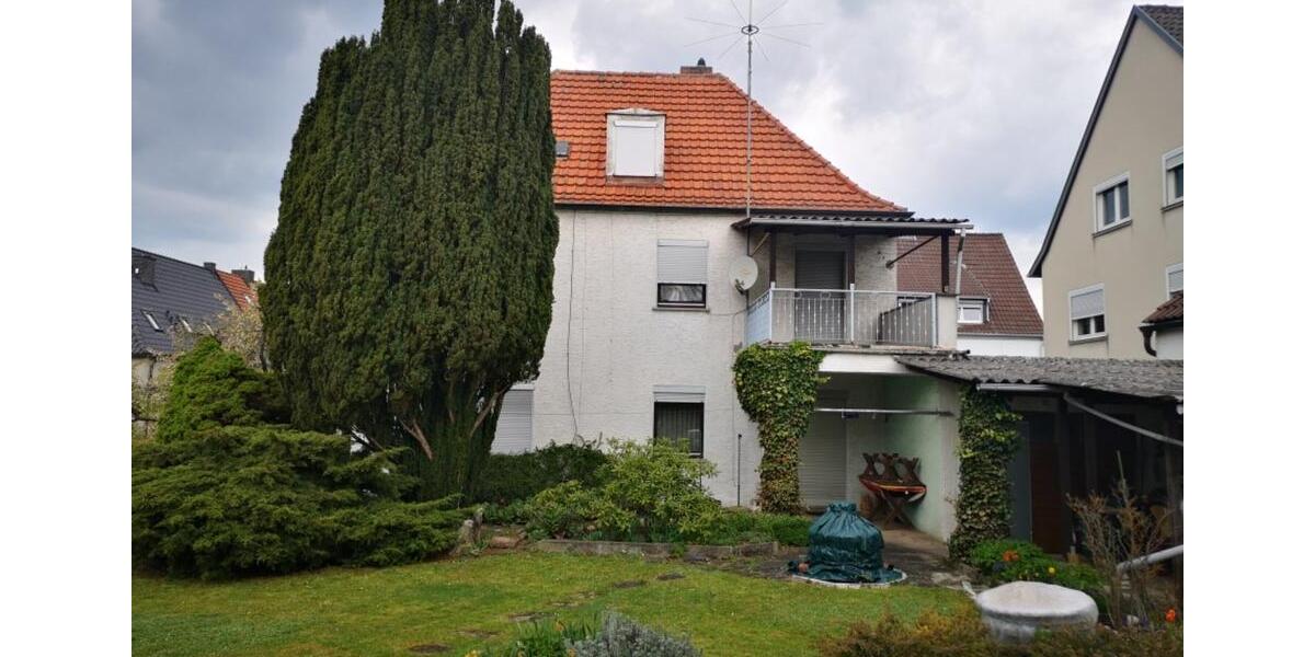 Einfamilienhaus Schweinfurt Gartenstadt - 8 Zimmer, 140 m&sup2;, 399.000&euro; | Angebot:24876776