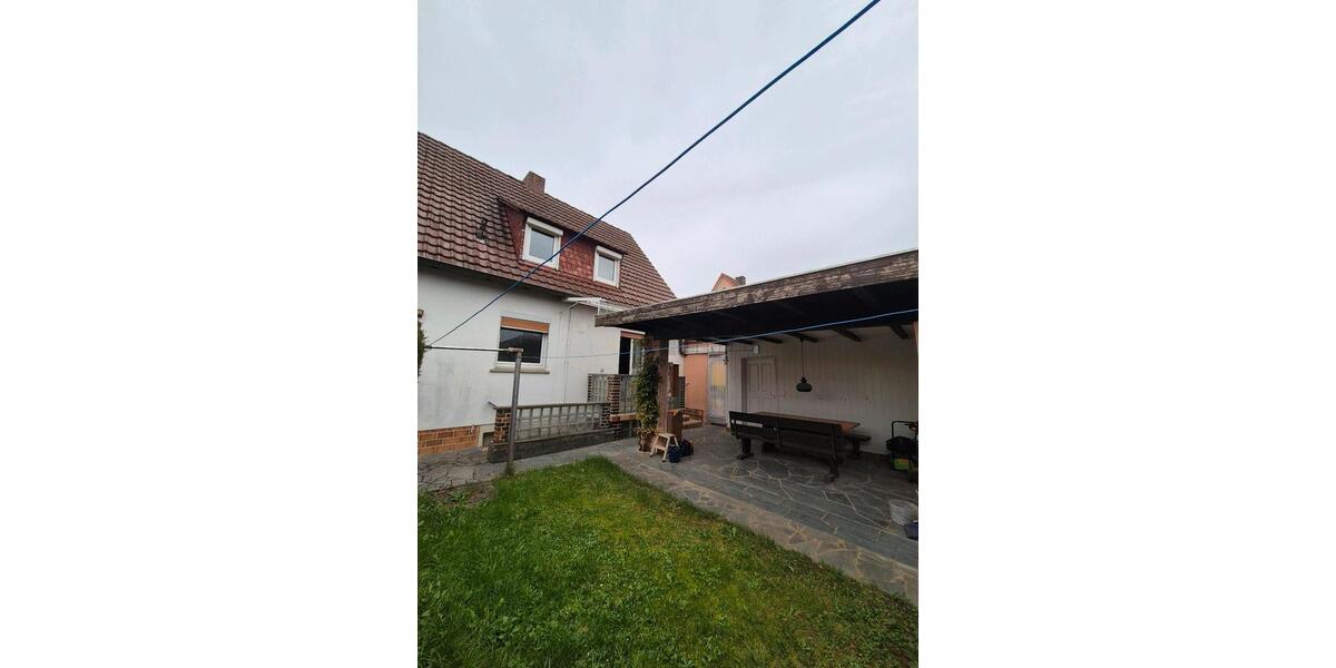 Einfamilienhaus Gerolzhofen - 5 Zimmer, 123 m&sup2;, 250.000&euro; | Angebot:25917862